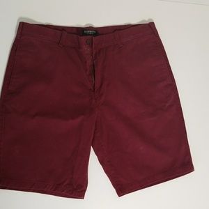 1 pair of shorts